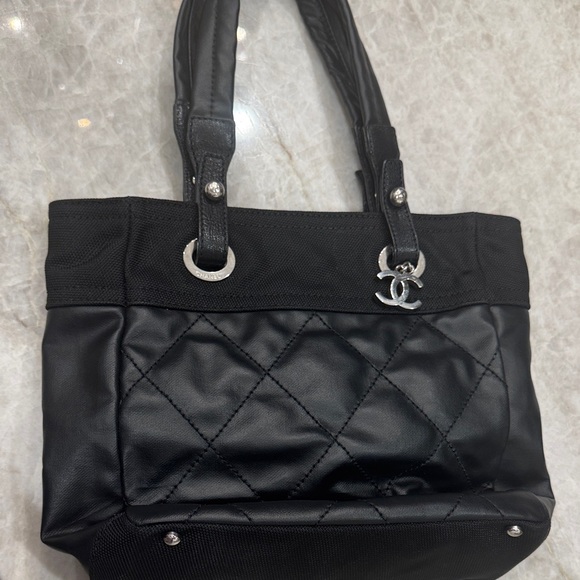 CHANEL Handbags - Chanel  Paris-biarritz leather tote